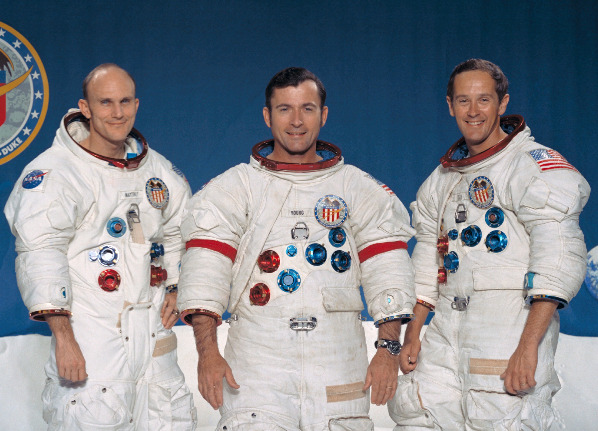 Apollo 16 Crew: Thomas K. Mattingly II, John W. Young, Charles M. Duke Jr., Januar 1972